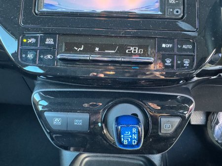 2021 Toyota Prius - photo 17