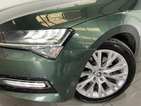 2021 Skoda Superb - photo 4