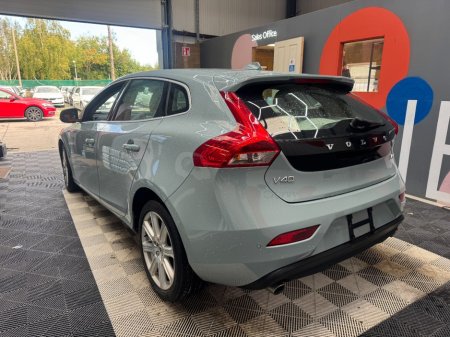 2018 Volvo V40 - photo 5