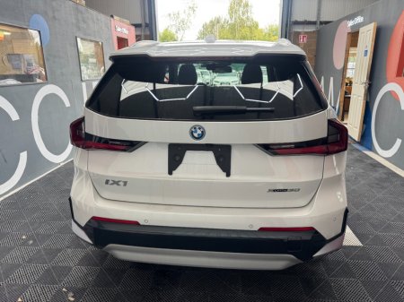2023 BMW iX1 - photo 4