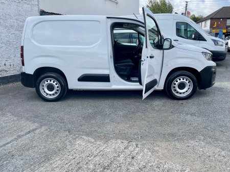 2023 Peugeot Partner - photo 3