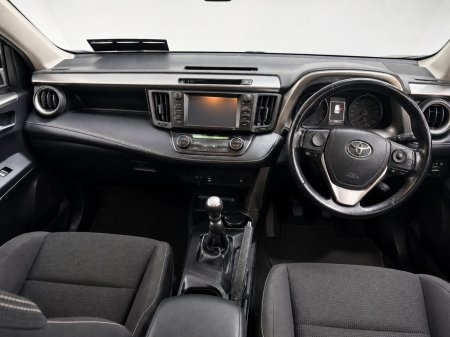 2018 Toyota RAV4 - photo 11