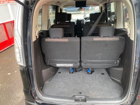 2014 Nissan Serena - photo 7