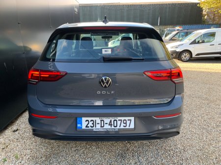 2023 Volkswagen Golf - photo 4