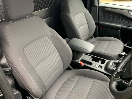 2022 Ford Kuga - photo 17