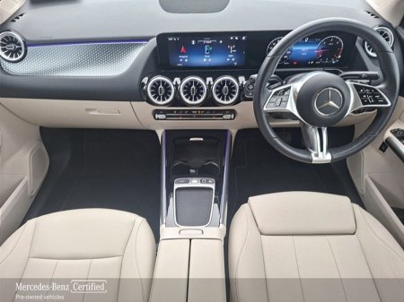2025 Mercedes-Benz GLA - photo 9