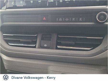 2026 Volkswagen Caravelle - photo 17