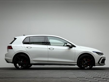 2023 Volkswagen Golf - photo 8