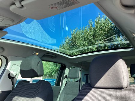 2014 Peugeot 5008 - photo 19