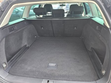 2016 Volkswagen Passat - photo 18