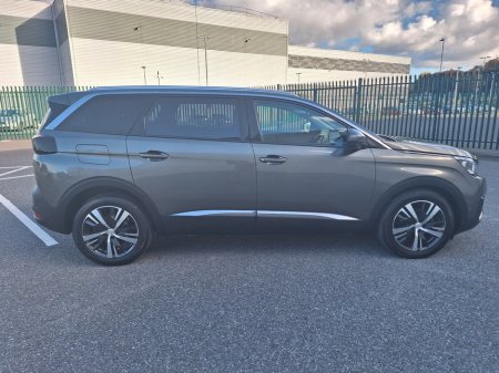 2018 Peugeot 5008 - photo 5