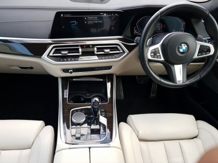 2021 BMW X5 - photo 4