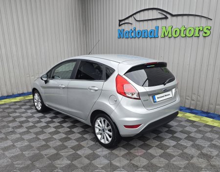 2015 Ford Fiesta - photo 5