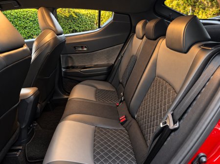 2019 Toyota C-HR - photo 22
