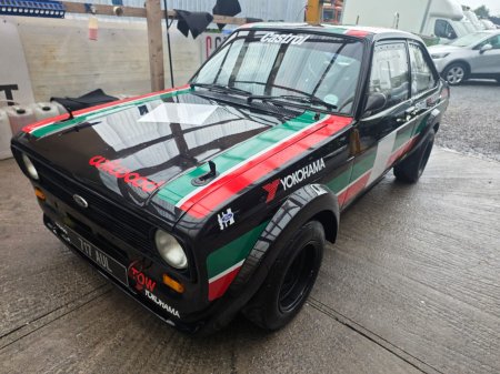 1975 Ford Escort - photo 2