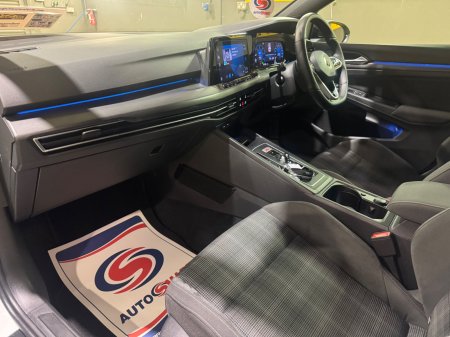 2022 Volkswagen Golf - photo 14