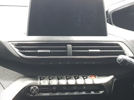 2019 Peugeot 5008 - photo 12