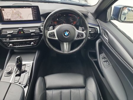 2022 BMW 5-Series - photo 5