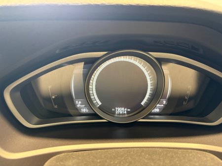 2018 Volvo V40 - photo 10