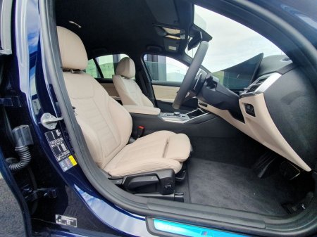 2026 BMW 3-Series - photo 12