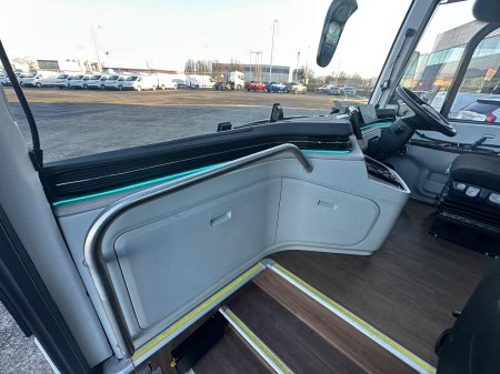 2026 Higer V Series V12 - photo 11