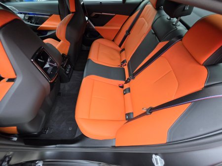 2025 BMW M5 - photo 21