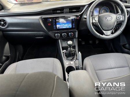2017 Toyota Corolla - photo 9