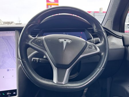 2019 Tesla Model X - photo 8
