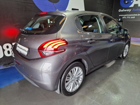 2019 Peugeot 208 - photo 10