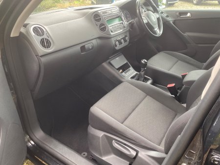 2011 Volkswagen Tiguan - photo 10