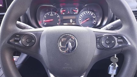 2021 Vauxhall Combo - photo 7