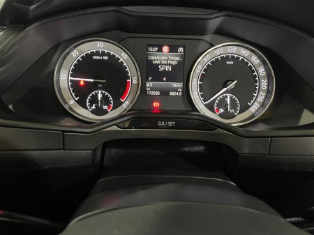 2021 Skoda Superb - photo 18