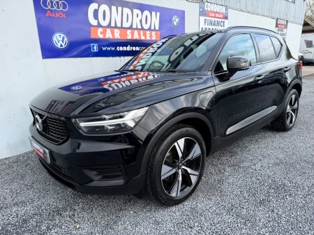 2022 Volvo XC40