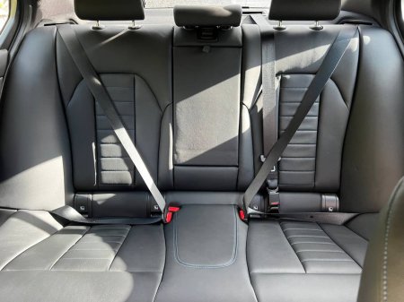 2025 BMW 3-Series - photo 12