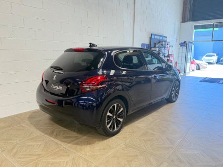 2018 Peugeot 208 - photo 3