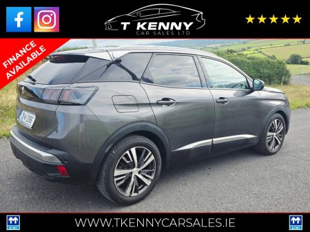 2021 Peugeot 3008 - photo 3