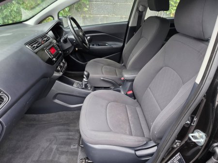 2016 Kia Rio - photo 19