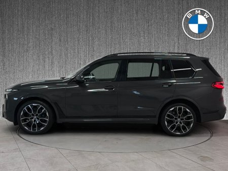 2023 BMW X7 - photo 3