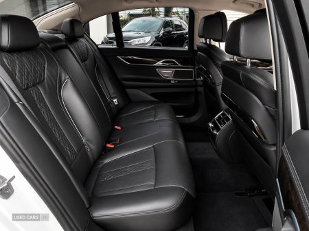 2016 BMW 7-Series - photo 29