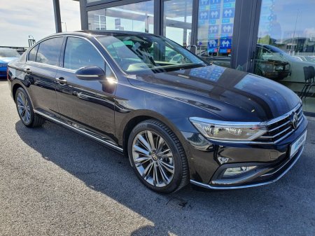 2023 Volkswagen Passat - photo 4