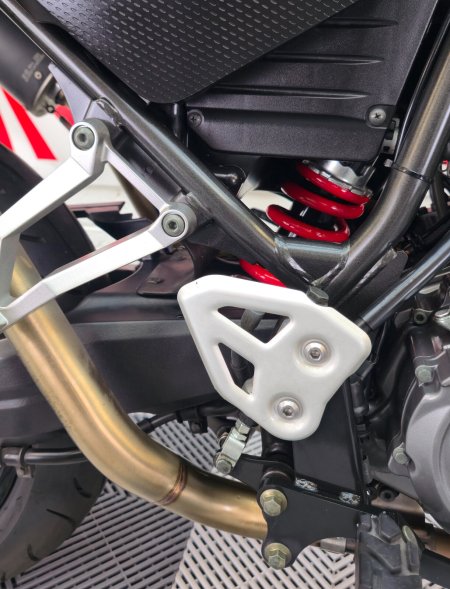 2009 YAMAHA XT - photo 6