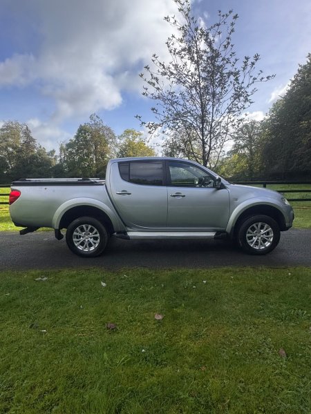 2016 Mitsubishi L200 - photo 2