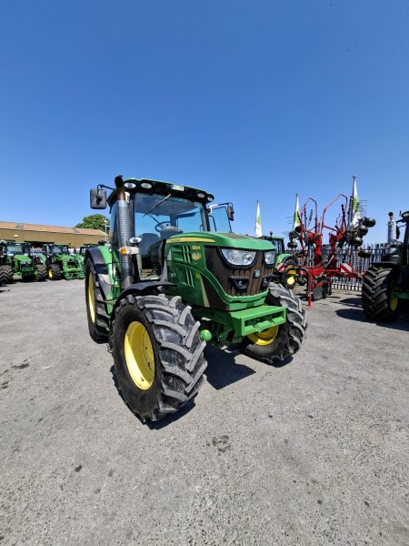 2014 John Deere 6125R - photo 9