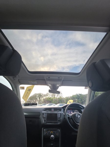 2017 Volkswagen Tiguan - photo 21