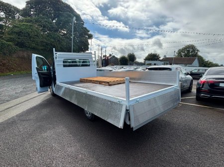 2026 Nissan Interstar - photo 4