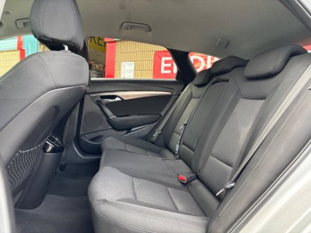 2015 Hyundai i40 - photo 17