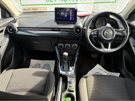 2017 Mazda Demio - photo 9