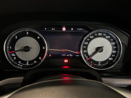 2019 Volkswagen Touareg - photo 13