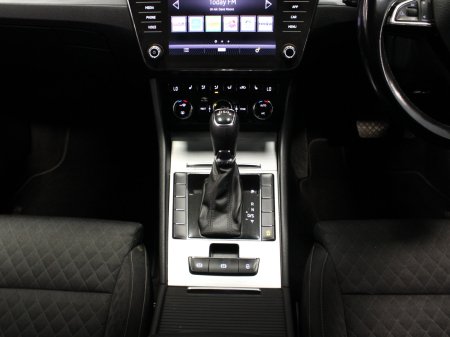 2021 Skoda Superb - photo 18