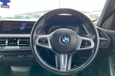 2021 BMW 1-Series - photo 12